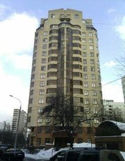 Квартира двухуровневая в центре Москвы.