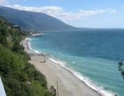 Срочно!Продаю в Абхазии земельнный участок.