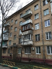 Продается 2-х комнатная квартира на ул. Мельникова,  д. 21,  равноудаленная от трех станций метро Пролетарская,  Волгоградский проспект,  Дубровка 7 мин пешком.