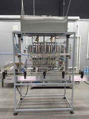 Автомат розлива газированных напитков и минеральной воды в ПЭТ тару 