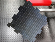 Напольное покрытие из резиновых модулей РезиПлит Double rubber 